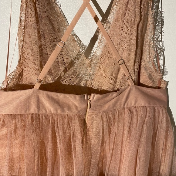 Ballerina inspired Cocktail Dress - Picture 3 of 3